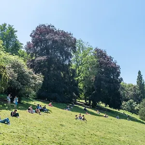  Apartment Nets - Buttes Chaumont C France